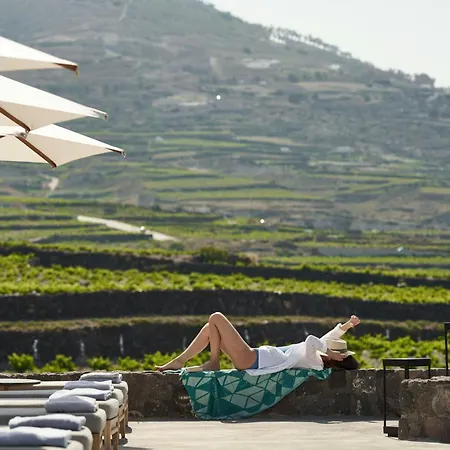 Vedema, A Luxury Collection Resort, Santorini Resort